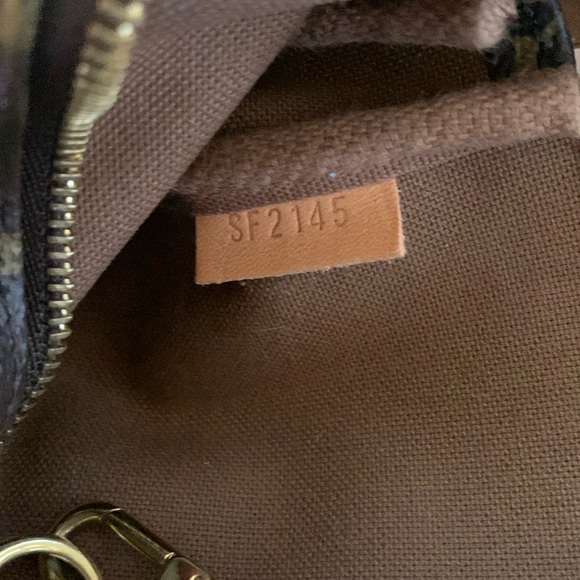 BNWT Louis Vuitton Mini Pochette - Picture 11 of 16